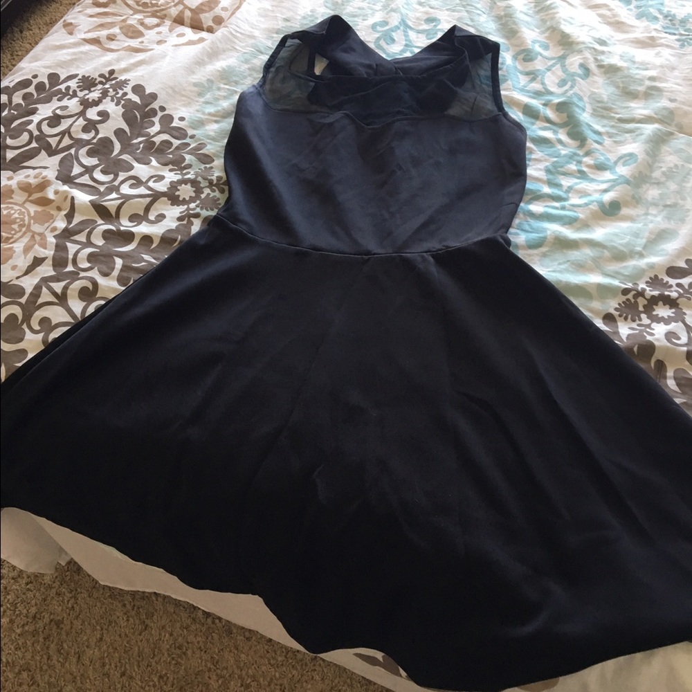 Medium Black DEB dress with bow back 🎀