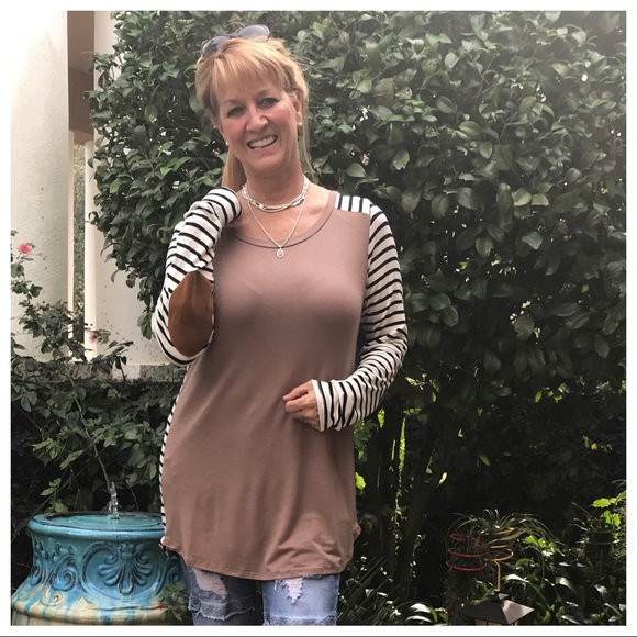 LAST 🔘 Stripe Top with Elbow Patch - Picture 2 of 7