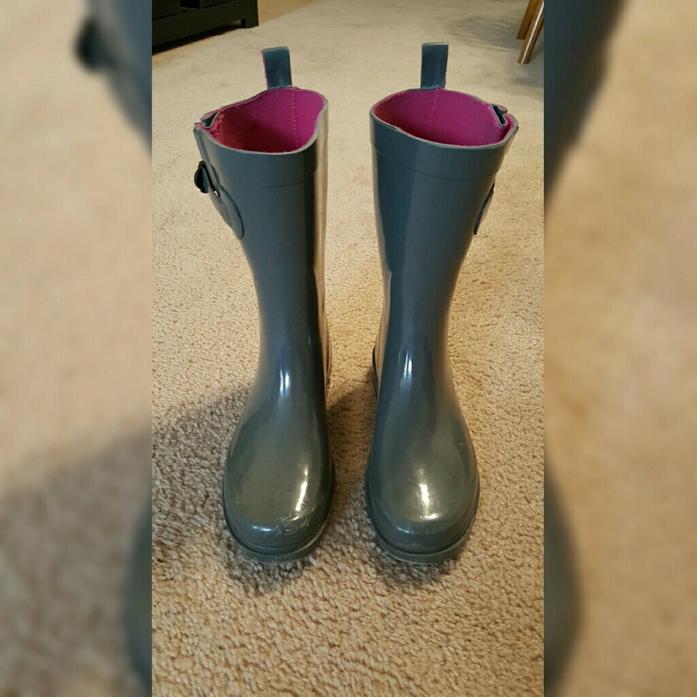 ❌SOLD Gray rain boots❌