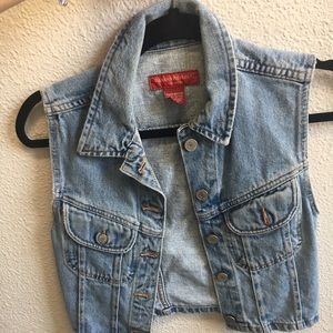 Jean Vest size small