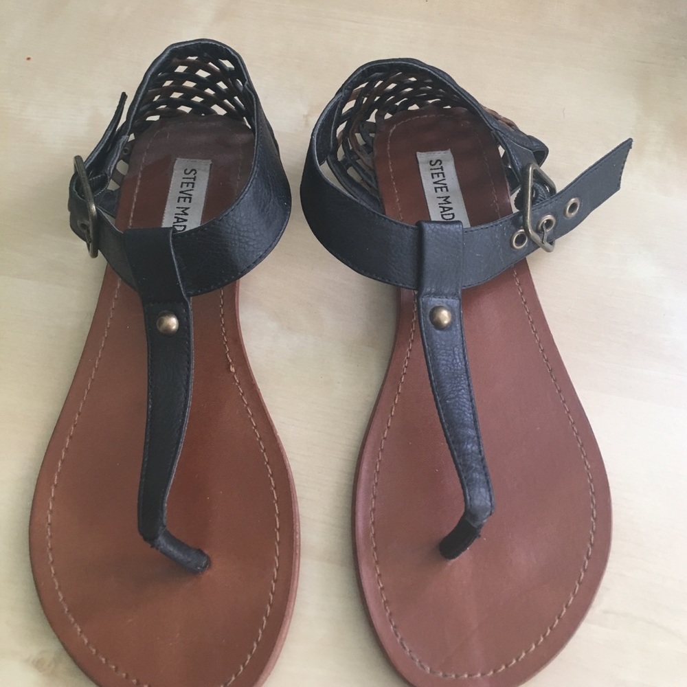 Steve Madden leather sandals