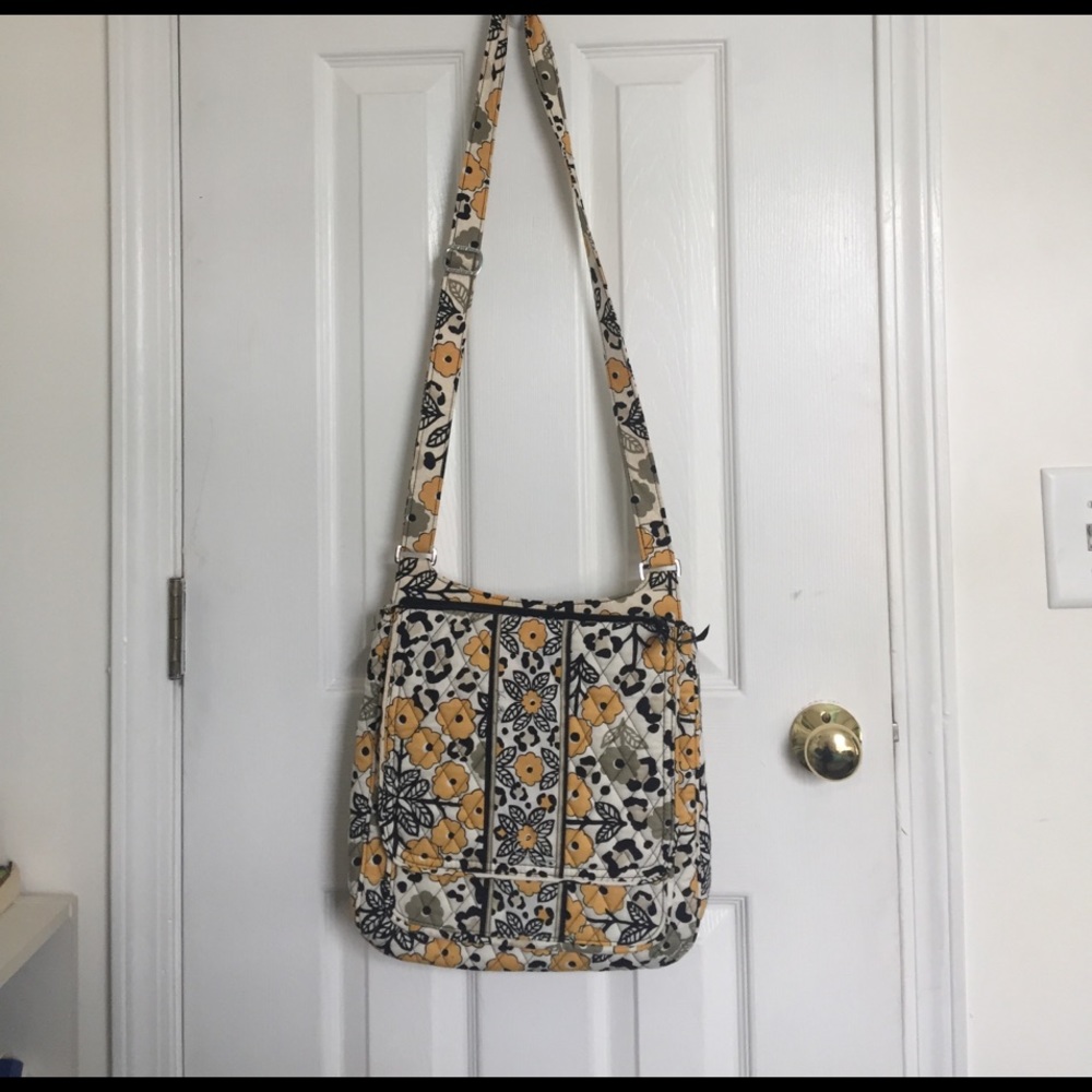 Vera Bradley messenger bag
