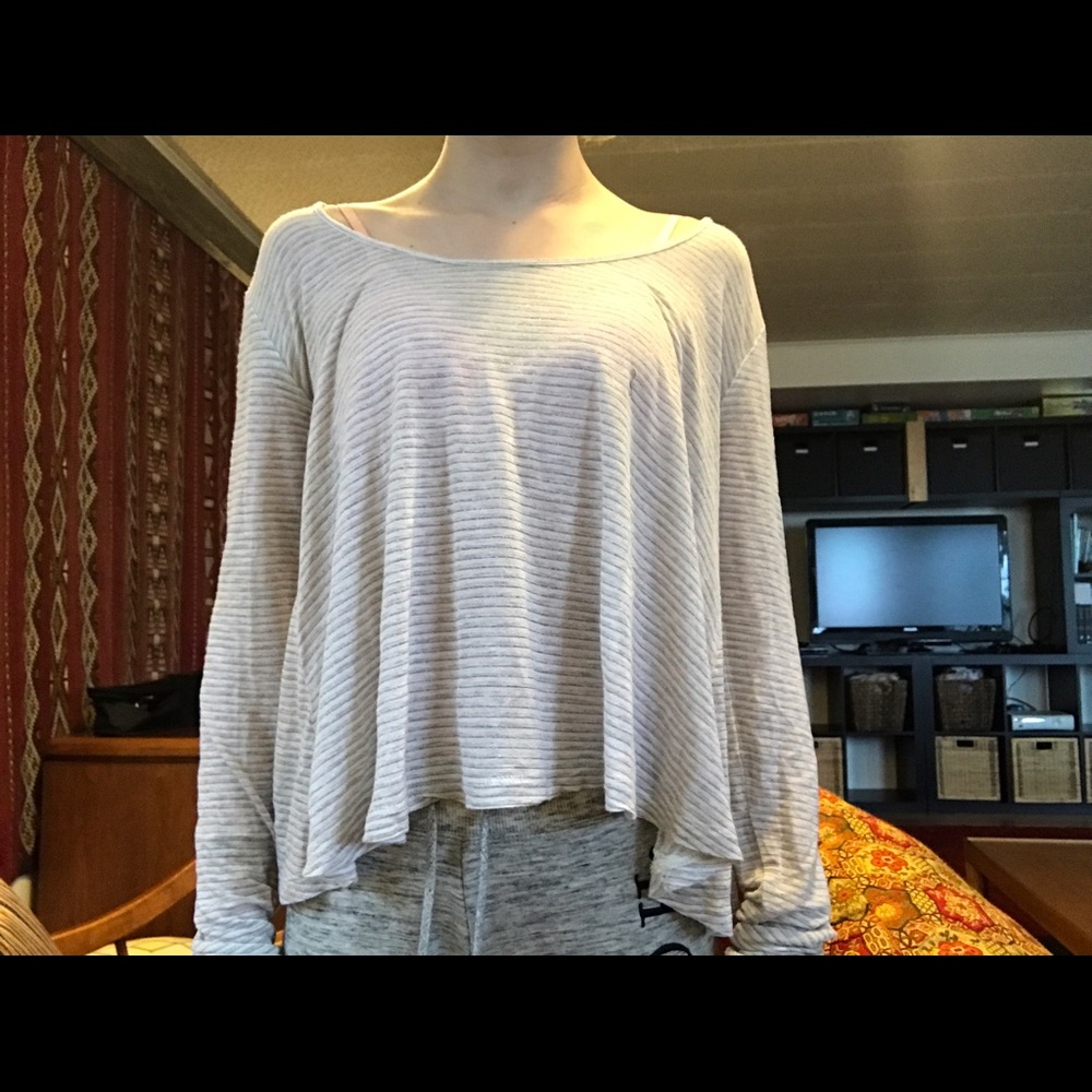 Forever 21 long sleeved top