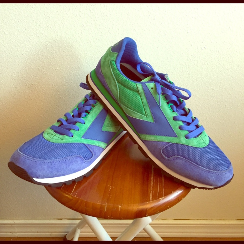 Mens Brooks "Chariot" Heritage OG Seahawks Size 13