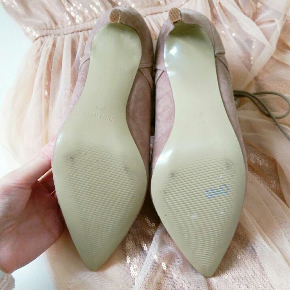 🎉HP!🎉Nine West Nude Cutout - Picture 3 of 6