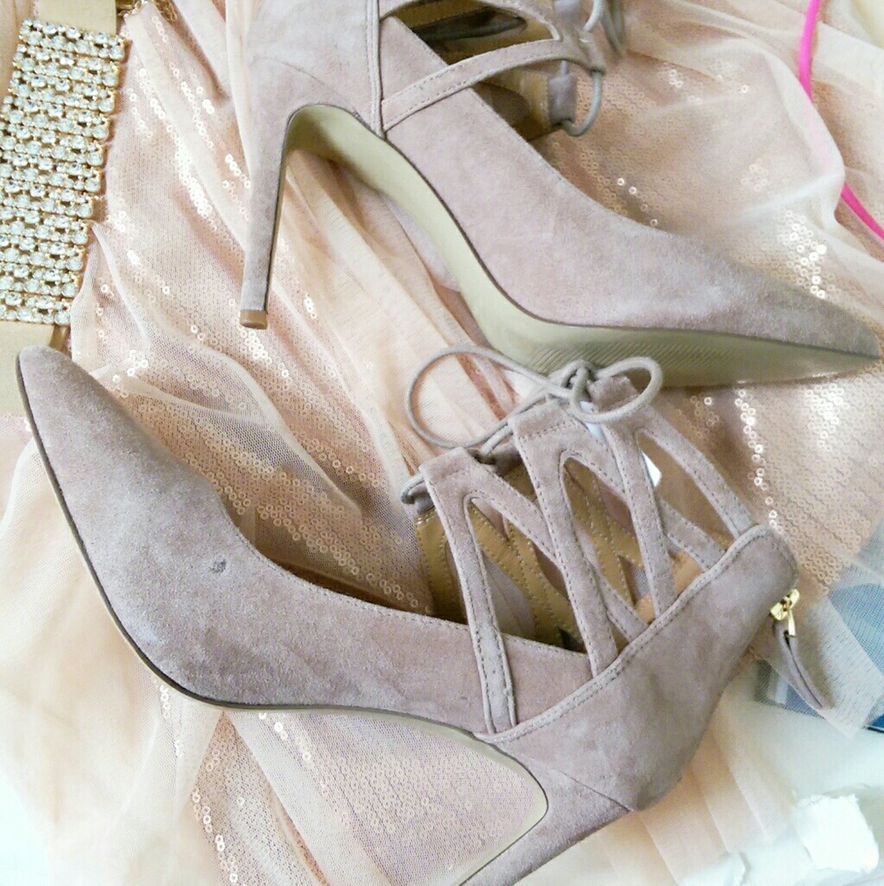 🎉HP!🎉Nine West Nude Cutout - Picture 6 of 6