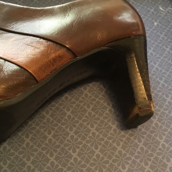 Shoes - Picture 2 of 7