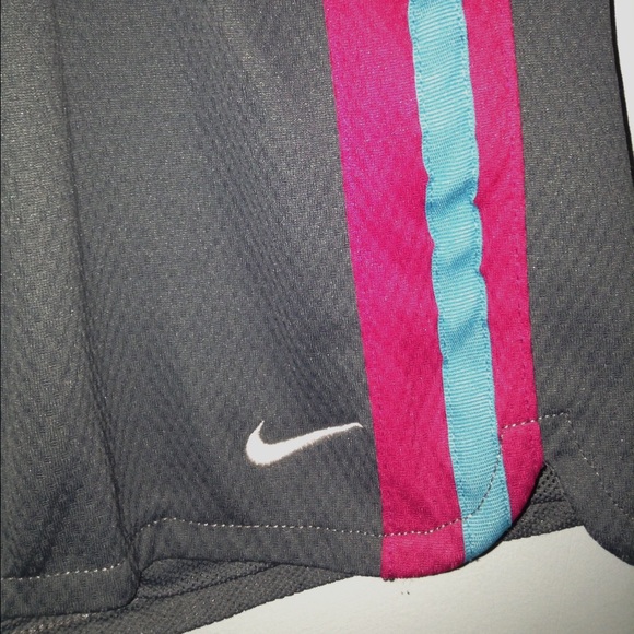 Nike Grey Pink Blue Striped Ball Shorts - Picture 5 of 6
