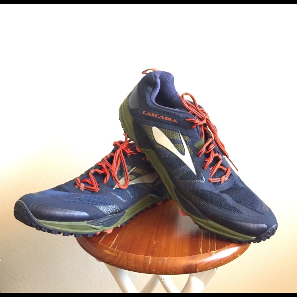 Men's Brooks Cascadia 11 Trail Running Size 13