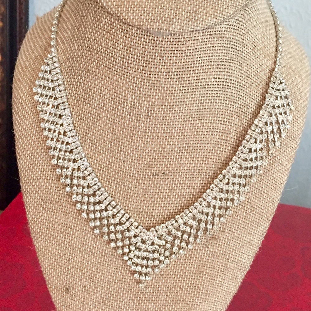 Beautiful cubic zirconia v shape necklace