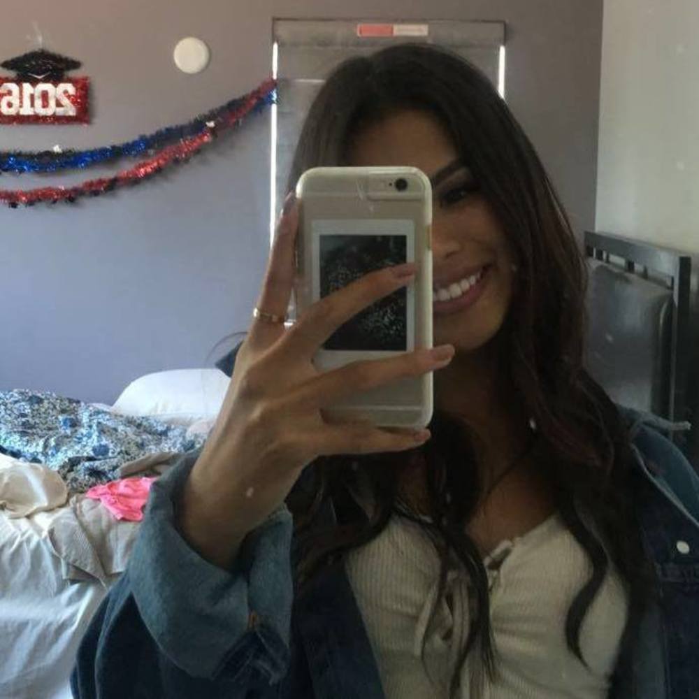 Meet your Posher, Cindy