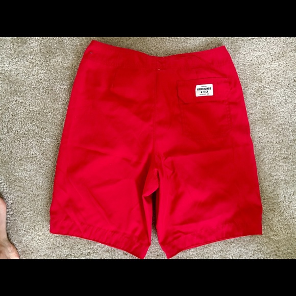 Shorts - Picture 2 of 3