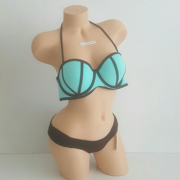 Victoria's Secret LARGE BIKINI BUNDLE NWT
