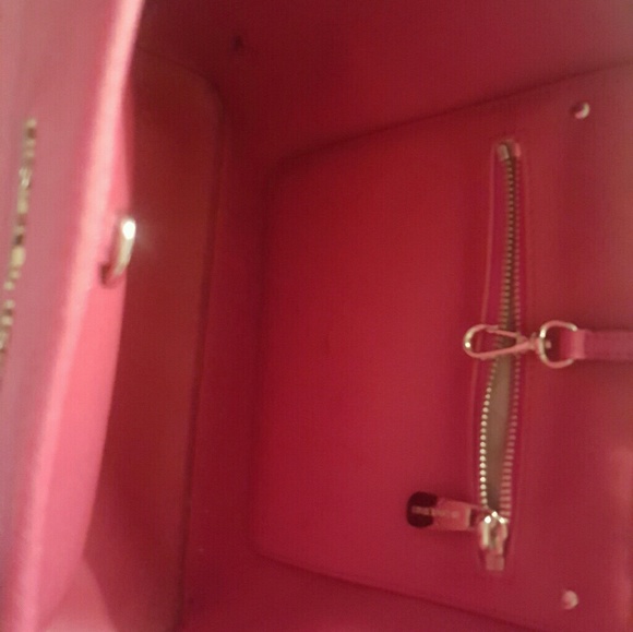 Additional pic of red Michael kors - Picture 4 of 4