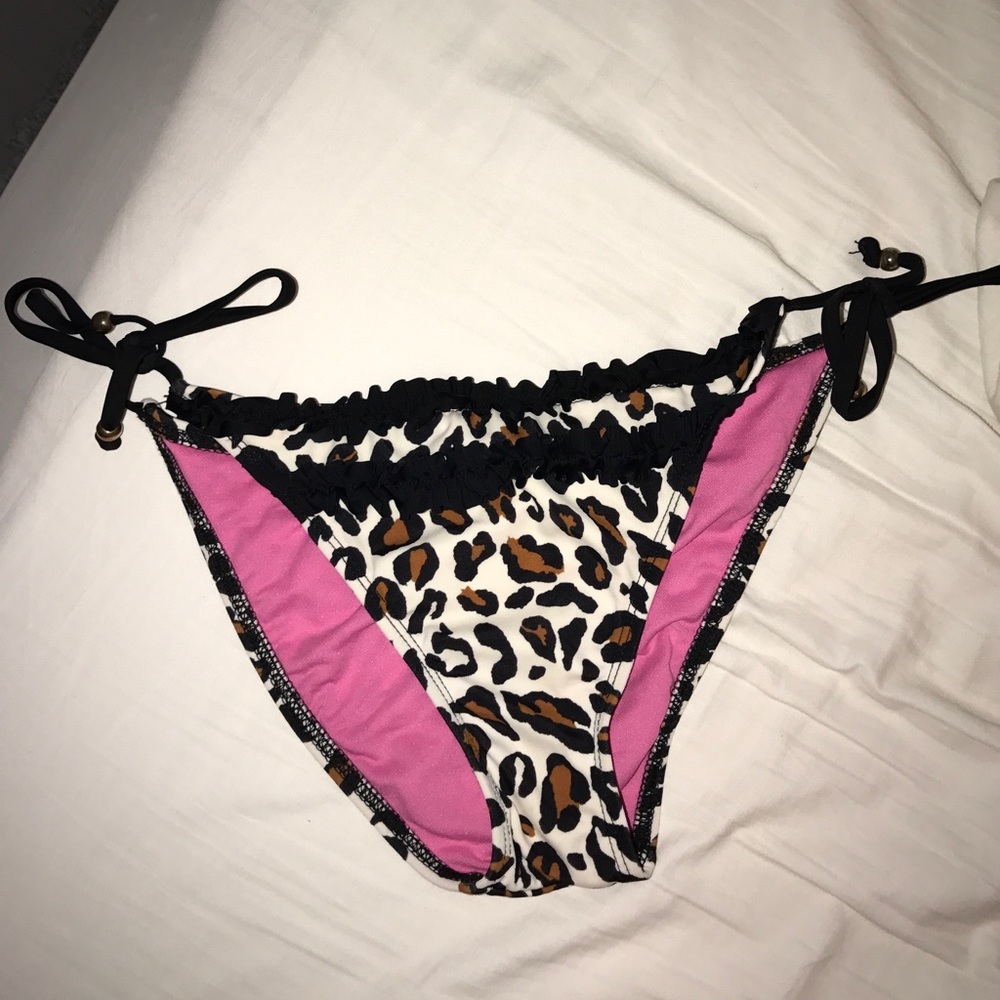Full coverage cheetah bottoms