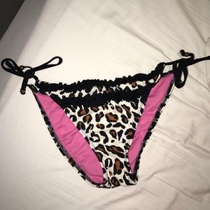 Full coverage cheetah bottoms