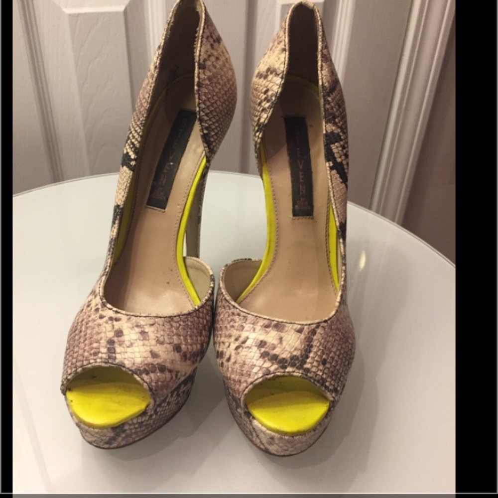 Steven by Steven Madden Paten Snake Leather Heels - Picture 5 of 5
