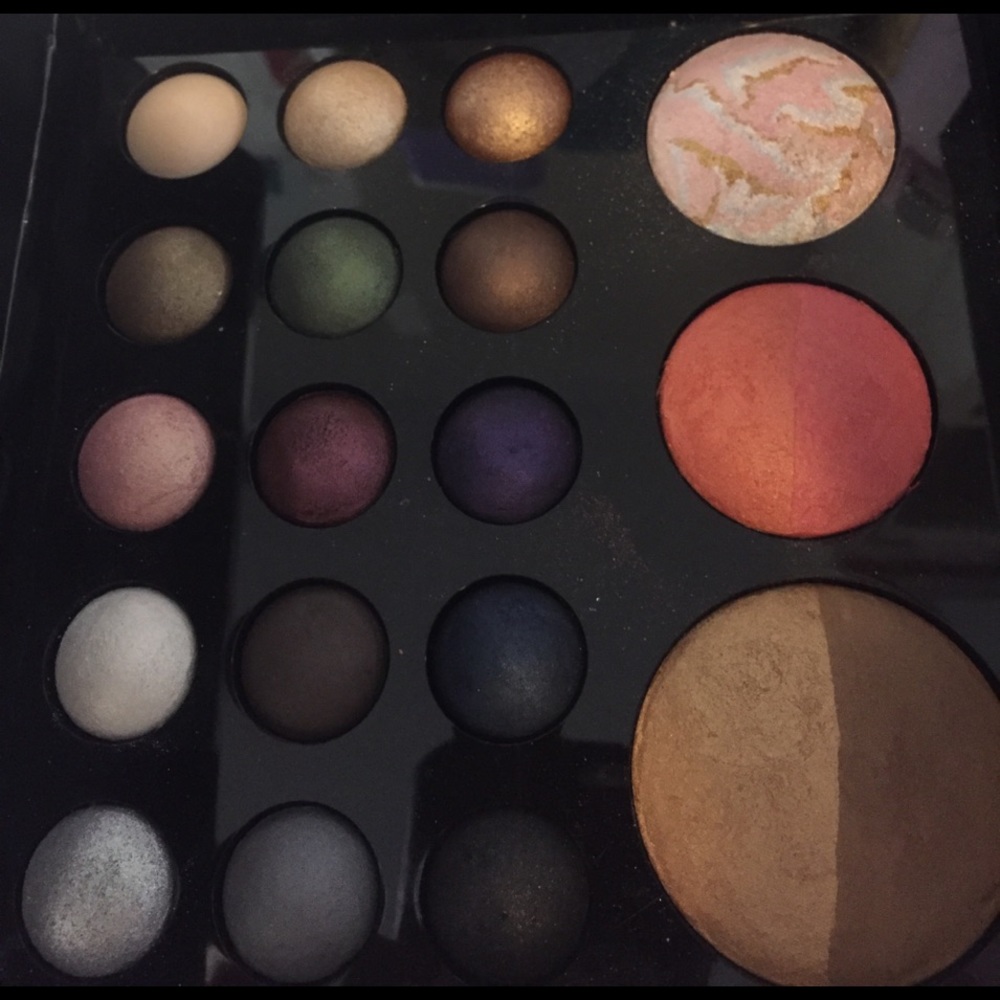 Sephora  backed winter wonderland collection