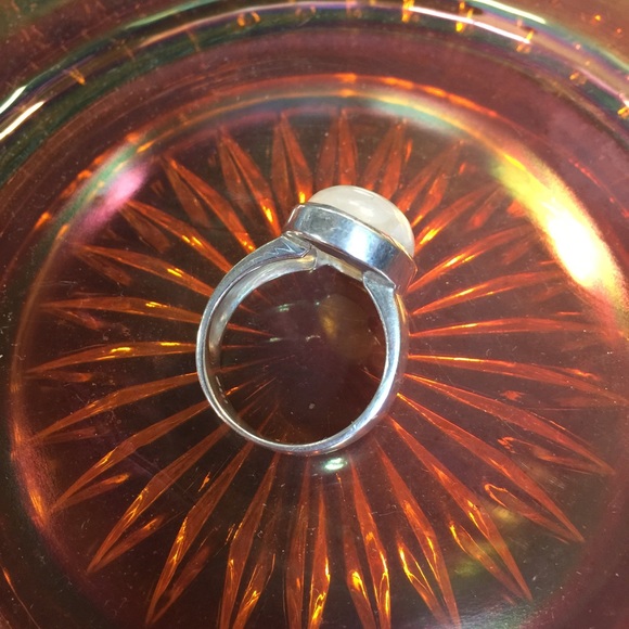 Moonstone ring - Picture 2 of 4