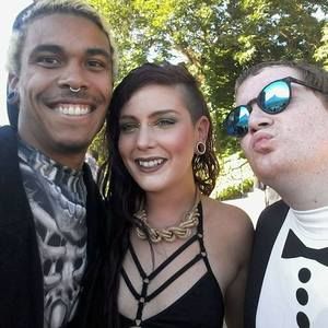 Meet your Posher, Tylor