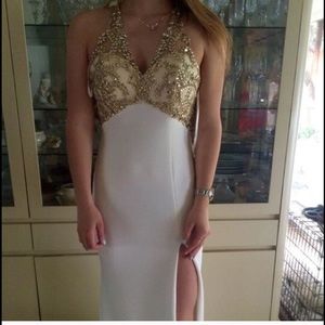 Wore to senior prom once, no longer need it
