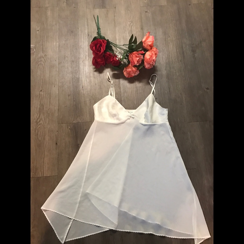 Vintage Victoria's Secret Slip - White classic - Picture 1 of 2