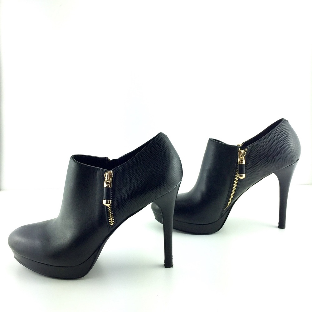 Michael Antonio Kristine Ankle Bootie