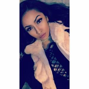 Meet your Posher, Annette