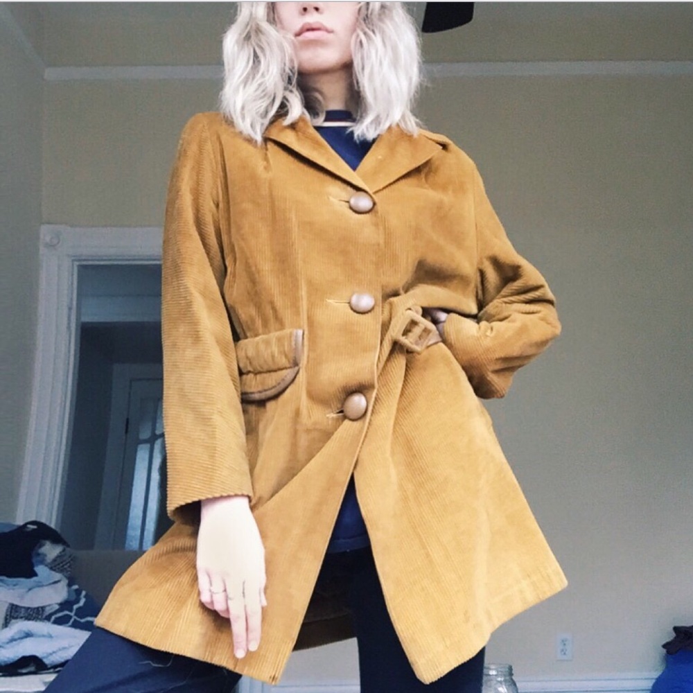 Vintage cord jacket 🍒