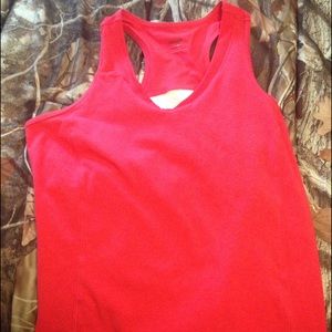 Danskin workout tank