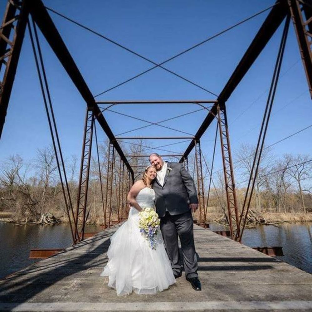 Meet your Posher, Demi