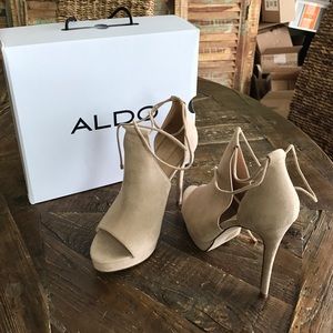 Aldo Tilley-32 Platform Suede Heels, Never Worn