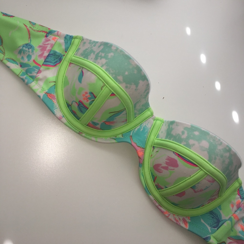 Victoria secret bikini top