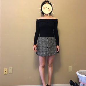 Black off-the-shoulder Top