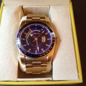 Men's invicta gold tone watch