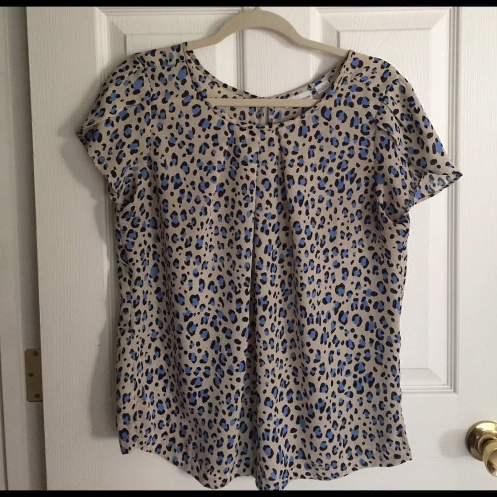 Liz Claiborne Blouse size large.