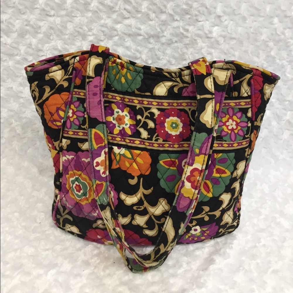 {VERA BRADLEY} Medium Size Floral Shoulder Bag