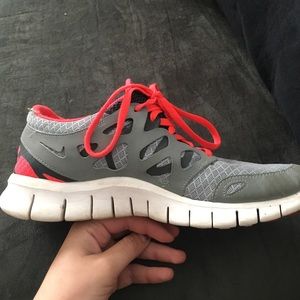 NIKE Free Run 2 Shoes