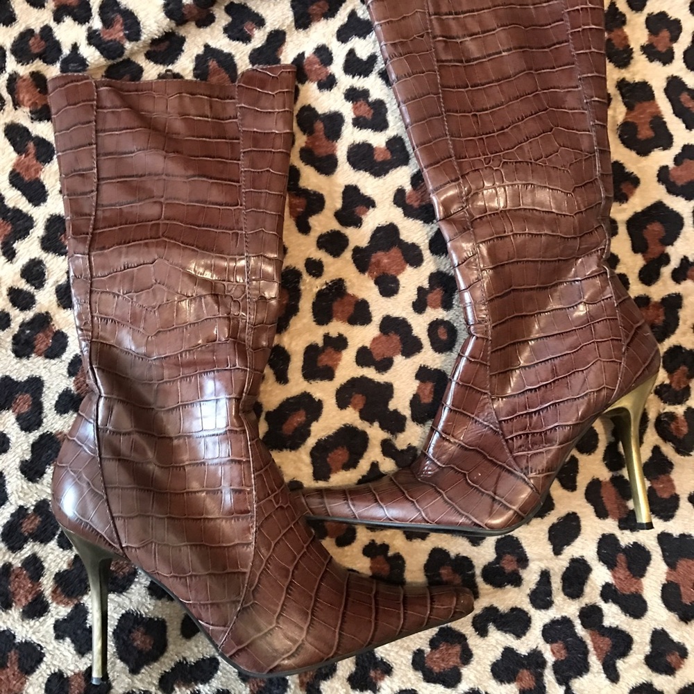 Leather Steve Madden Trixx Boot size 9