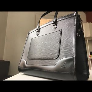 Louis Vuitton Purse