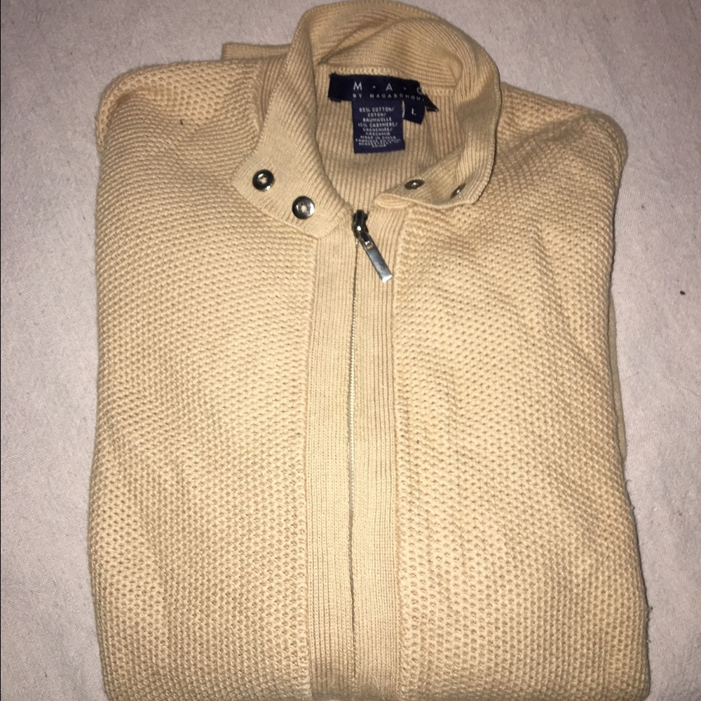 M.A.R sweater, worn once, great shape