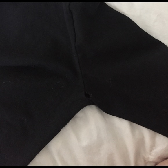 V Neck Top - Picture 3 of 3