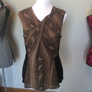 Perfect hip length top