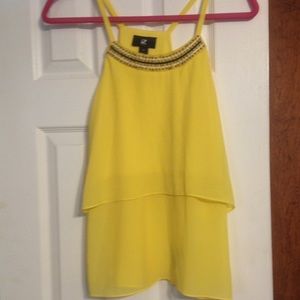 IZ new yellow dressy top