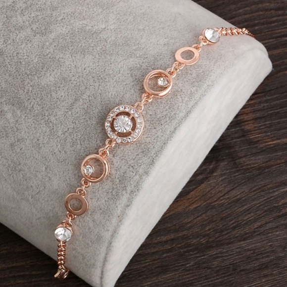 18k Rose Gold and Crystal Bracelet - Picture 2 of 4