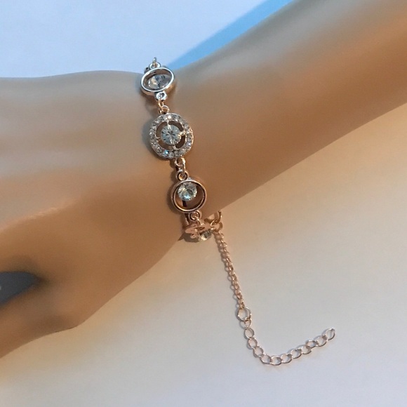 18k Rose Gold and Crystal Bracelet - Picture 3 of 4