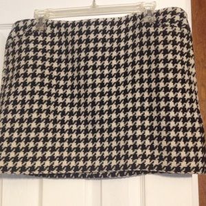 Cute plaid gap mini skirt