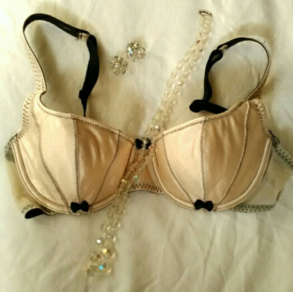NWOT Vintage Victoria's Secret Corset Stitched Bra