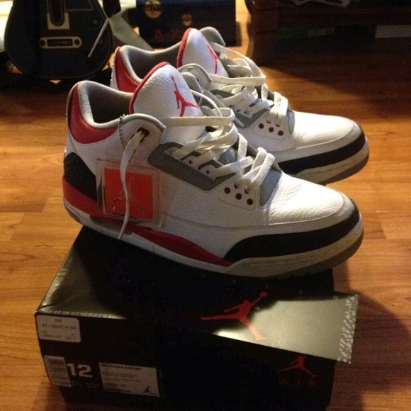 Retro 3's - Picture 1 of 4