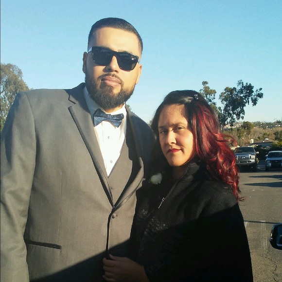 Meet your Posher, Angie - Picture 3 of 3